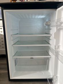 Undercounter Fridge, Excellent Condition, Like new