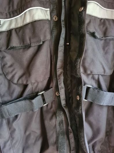 Mens motorbike waterproof Cordura jacket coat with shoulder and elbow pads armour Size medium black heavy biker motorcycle