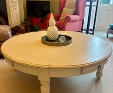 Vintage coffee table/ Asian