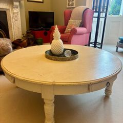Vintage coffee table/ Asian
