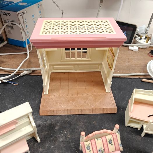 Sylvanian Sweet Shop building and other furniture