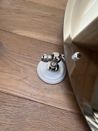 Quality Bathroom Accessories - Mirror, Wall Lights & Toilet Roll Holder