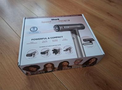 Shark SpeedStyle Pro FLEX 4-in-1 High-Velocity Hair Dryer System