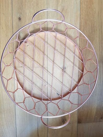 Copper colour metal basket excellent condition barely used