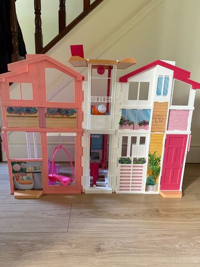 Barbie house