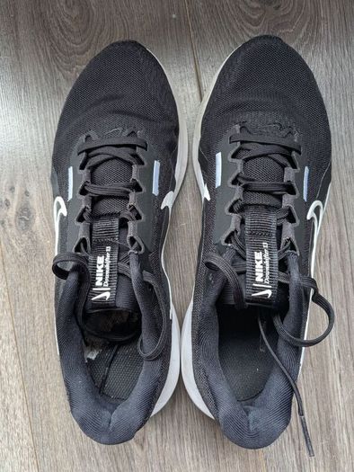 Nike Runners Size 6 Good Condition