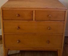 Oak Chest of Drawers