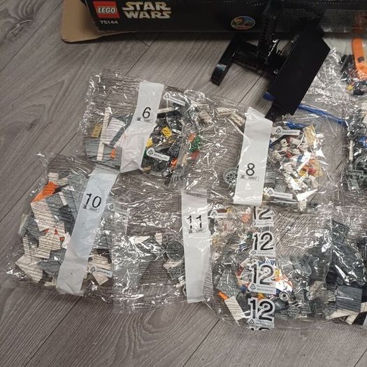 incomplete ucs snowspeeder