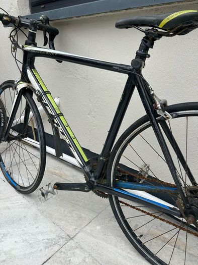 Scott Speedster S30 road bike