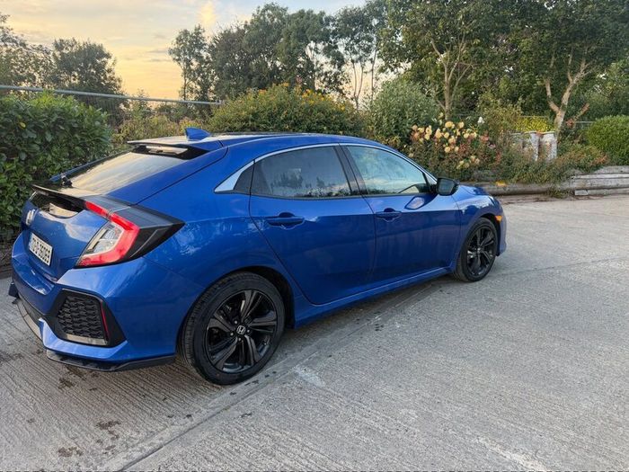 2017 Honda civic 1.0 Automatic