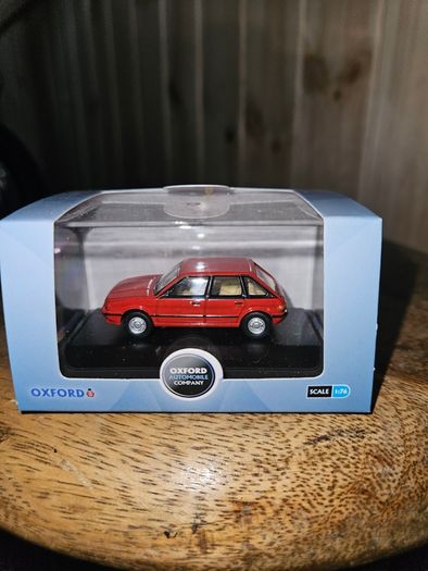 Oxford Diecast Austin Maestro 1.76 Scale