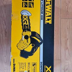 dewalt chainsaw