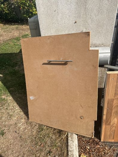 Fitted kitchen ends