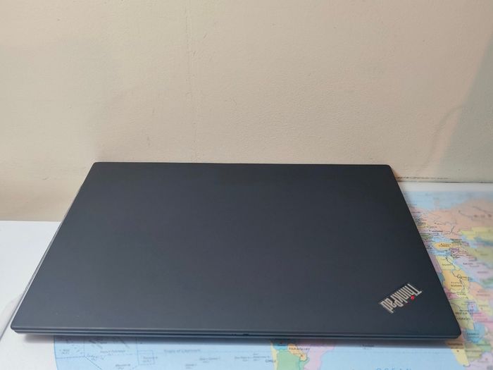 Lenovo ThinkPad T490 Intel i7 8th Gen | 16GB RAM | 256GB SSD | Windows 11 | Office 2021