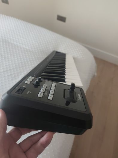 Roland A49 Midi Keyboard