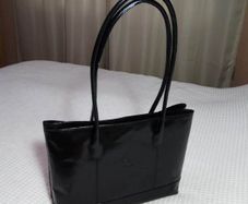 Lloyd Baker Genuine leather shoulder bag
