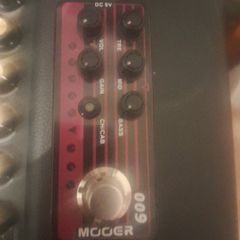 Mooer preamp 009 Blacknight