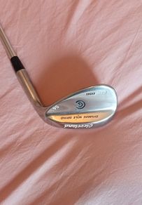 56 degrees Cleveland Golf wedge