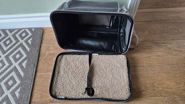 AniOne Puppy Transport Bag Air