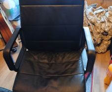 Desk computer chair