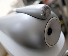 Stunning Bowers and Wilkins 803D3 Diamond White world class leading Speakers absolutely Pristine condition like new under 4 years old cost 18k