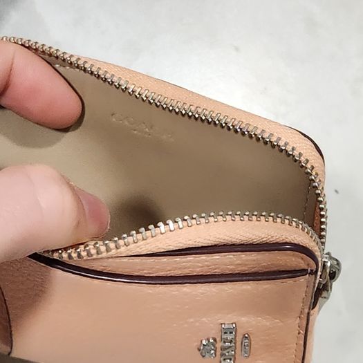 coach purse (authentic)