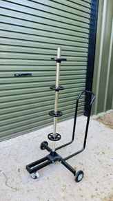 Alloy wheel stand/storage