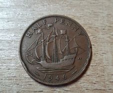 Great Britain UK 1946 Half Penny George VI Coin - free standard postage