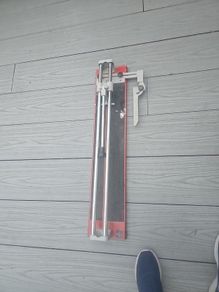 tile cutter