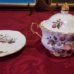 Royal Imperial Fruit Garden Finest Bone China Gold Gilt Two Handled Sugar Bowl With Lid And Underplate Made In England