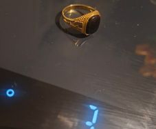 9ct gold ring