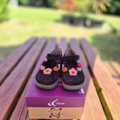Simonetta Designer Mary Janes, Size 23EU, UK9 Junior, AV