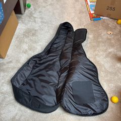 Acoustic guitar case