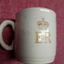 QUEEN ELIZABETH ll / Coronation June 2nd 1953 Mug / Prince William Royal wedding to Catherine Middleton 29th April  2011 Mug Image 2