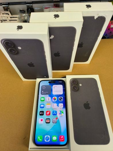 Apple iPhone 16 Plus, Black, 128GB, Factory Unlocked (Its Original Battery Life 100%), Little or Never Used
