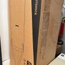 Box punching bag and gloves Image 9