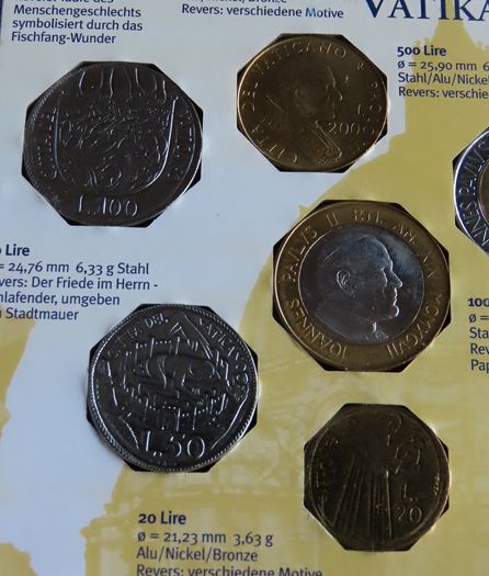Vatican 10 coins set in CD case. Pope John Paul II 1000 & 500 Lire
