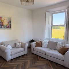 4 Seater Sofa and Cuddler Chair