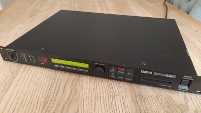 Yamaha SPX990 Professional Multi-Effect Processor