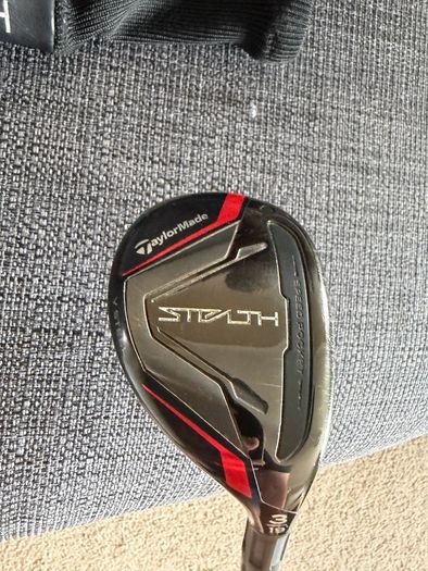 taylormade stealth hybrids 3