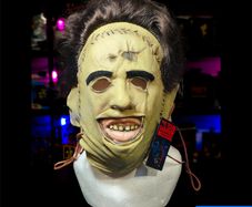Texas Chainsaw Massacre Leatherface Killing Trick or Treat Studios Mask