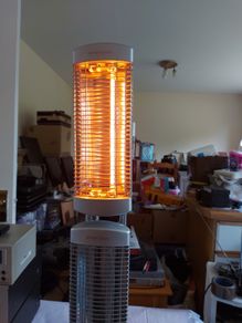 DELTA Essentials Halogen Heater, Model AS982785, Twin 2 Bar Heater, Can rotate horizantal also, 1 element missing but still plenty hot