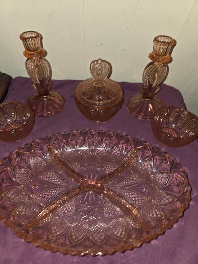 Art Deco Pink Glass Vanity Set