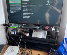 Xbox One S 1TB Console Bundle 2 Controllers 6 Games