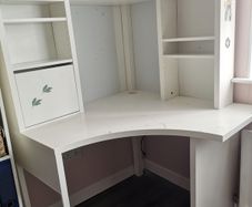Corner Desk