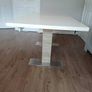 extendable table Image 3