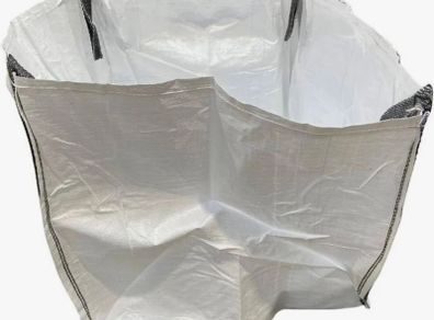 Emty sand/gravel bags
