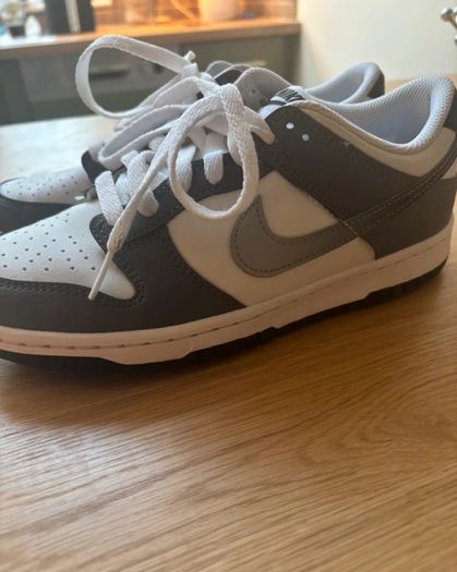 Nike Dunks Low