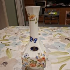 Aynsley Vase
