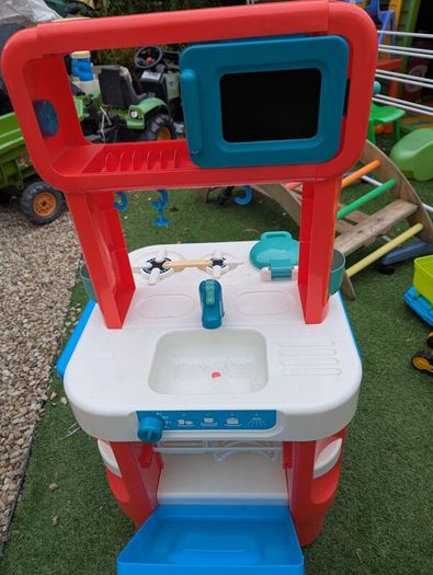child's play kitchen
